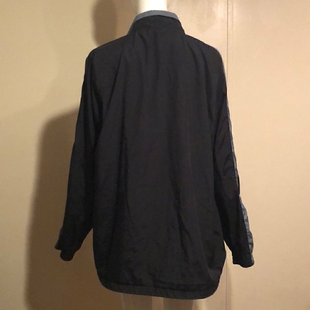 Fila WindBreaker - Picture 5 of 6